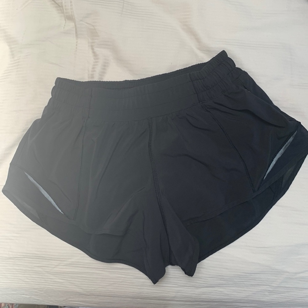 Lululemon hotty hot shorts